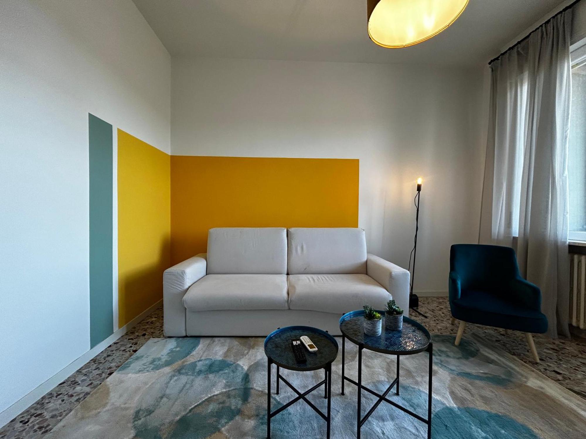 Apartament Big House-Private Parking-12" Walk From The Arena Werona Zewnętrze zdjęcie